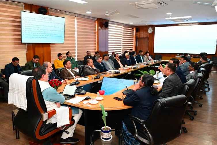 रिस्पना और बिंदाल कॉरिडोर का कार्य जल्द शुरू किया जाए: सीएम धामी