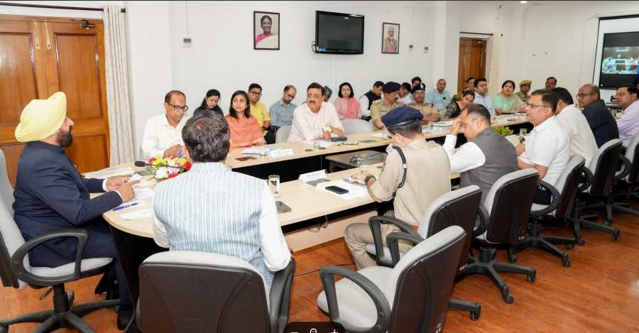 राज्यपाल गुरमीत सिंह ने चारधाम यात्रा की तैयारियों के संबंध में ली बैठक